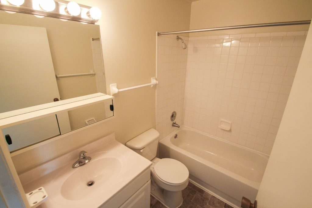 Wyoming Hills Apartments Oberer Management